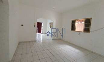 Imagem 6: Casa com 4 quartos, sendo 2 suítes para alugar, 310 m² por R$ 6.000/mês - Cidade Velha - B