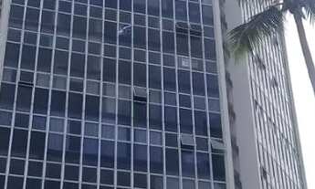 Imagem 4: Vendo Edf Tiberius , Orla de Piedade