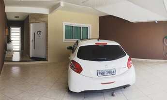 Imagem 2: Sobrado para venda com 155 metros quadrados com 3 quartos