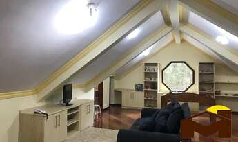 Imagem 7: Casa com elevador em condomínio fechado