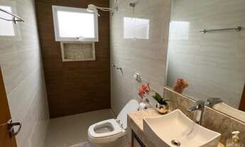 Imagem 4: Casa de condomínio para venda possui 190 metros quadrados com 3 quartos