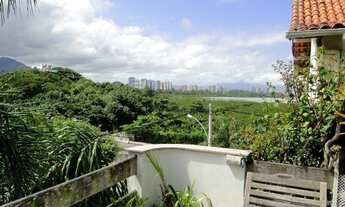 Imagem 2: Ótima casa no Condomínio Laguna Park ! 220m2