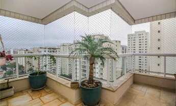 Imagem 3: Apartamento para aluguel e venda tem 195 metros quadrados com 4 quartos