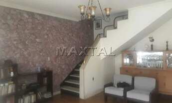 Imagem 2: Casa no Bairro do Bom Retiro, com três quartos, um banheiro, Dependências de Empregada