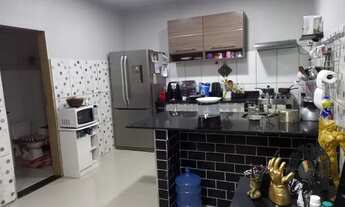 Imagem 2: Casa 2 Quartos toda porcelanato