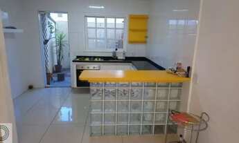 Imagem 7: Casa Charmosa na Granja Viana - 2 dormitórios