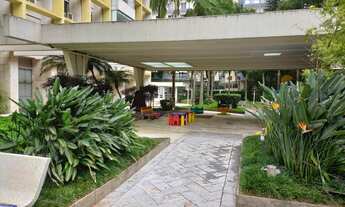 Imagem 7: Apartamento para venda tem 218 metros quadrados com 4 quartos