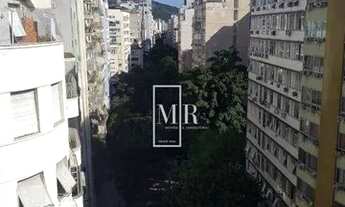 Imagem 2: MR Imóveis & Consultoria vende excelente apartamento com varandão e vista lateral mar