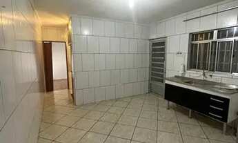 Imagem 7: Pequena casa em Carapicuíba