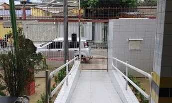 Imagem 3: Apartamento com 2 quartos completamente reformado