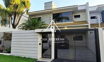 Imagem: Sobrado amplo e reformado na Região do