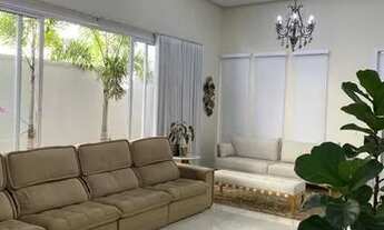 Imagem: Linda casa térrea no Jardins Madri