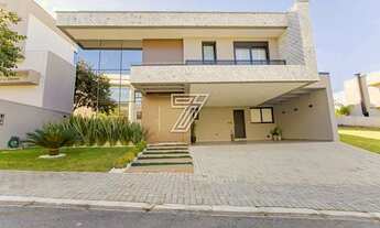 Imagem 2: Casa de condomínio para venda tem 298 metros quadrados com 3 quartos em São Braz - Curitib