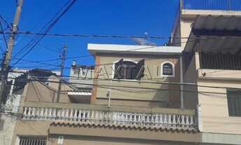 Imagem 2: Casa na região do Mandaqui com390m² 2 dormitórios, sendo 1 suíte e 3 vagas