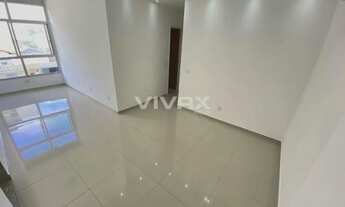 Imagem 2: Grande Méier - Rua Adriano - Chamonix - Apto Sala 2 Quartos Pronto para Morar - Vaga - Boa