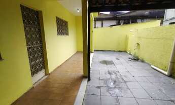 Imagem 5: Casa para aluguel tem 70 metros quadrados com 2 quartos em Campo Grande - Rio de Janeiro