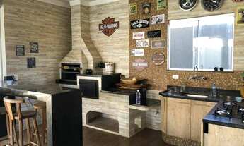 Imagem 2: Casa para venda tem 560 metros quadrados com 3 quartos em Vila Duque de Caxias - Campo Gra