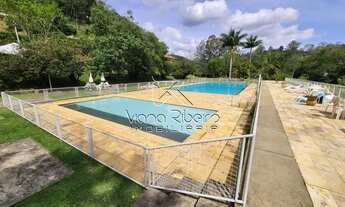 Imagem 7: Casa de condomínio para venda possui 357 metros quadrados com 5 quartos