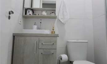 Imagem 2: Apartamento com 2 Dormitorio(s) localizado(a) no bairro Jardim Itu em Porto Alegre / Ref