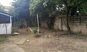 Imagem 3: Terreno com 410 m² com casa antiga para demolição no Bairro Ana Rosa