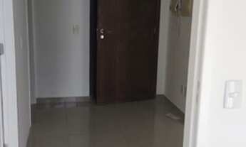 Imagem 3: Vendo duas salas geminadas no The Plaza Business Center, Ilha do Leite andar alto, pronta