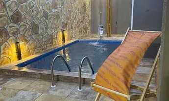 Imagem 5: Sua casa no litoral com piscina. III