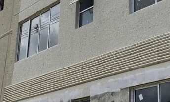 Imagem: Alguém passando apt no parque tulipa em