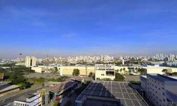 Imagem 5: 2 dormitórios com vaga, varanda e vista livre para o Shopping Mooca