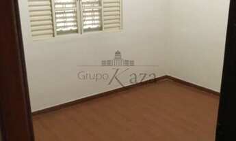 Imagem 2: Casa Condomínio - Jardim das Flores - 3 Dormitórios - 130m²