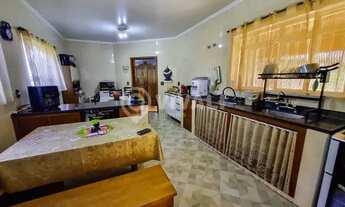 Imagem 6: Casa de rua - / Residencial / Jardim Leonor