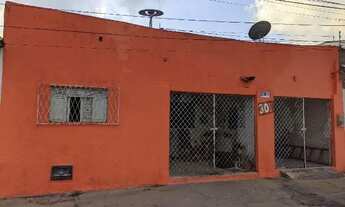 Imagem: Casa na Cidade da Esperança próxima à