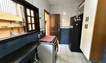 Imagem 5: Espaçosa casa em Niterói com Piscina e Churrasqueira por Temporada