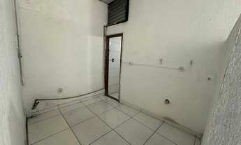 Imagem 6: Excelente Loja na Estrada do Cachamorra