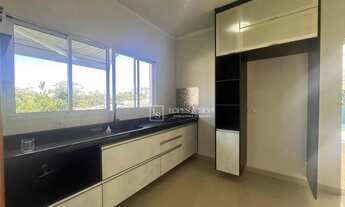 Imagem 6: Casa Térrea com 3 dormitórios, sendo 1 suíte Disponívelpara VENDA ou LOCAÇÃO em Condomínio