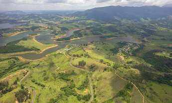 Imagem 3: Terreno em Joanópolis, vista para represa, pagto parcelado, para venda com 2000 m²