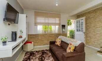 Imagem 3: Sobrado em condomínio no bairro Hípica - 2 dormitórios