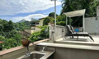 Imagem 7: Casa em Laranjeiras: 4 Quartos, Piscina e Vista Deslumbrante para a Floresta e o Mar