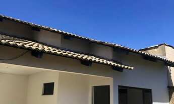 Imagem 4: Casa bem centralizada no Aureny 3 - Quadra 55 / Avenida H