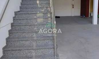 Imagem 2: Loja com 225m² Galpão / depósito com aluguel por R$9.500 /mês