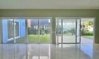 Imagem 2: Casa térrea frente Leste, sendo 04 suítes individuais