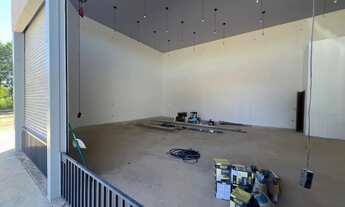 Imagem 4: Galpão comercial em excelente localização, em frente ao lago, melhor local do senador cane