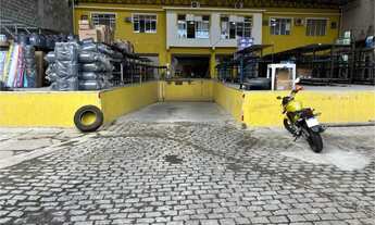 Imagem 2: Imóvel para aluguel e venda possui 1000 metros quadrados com 4 quartos