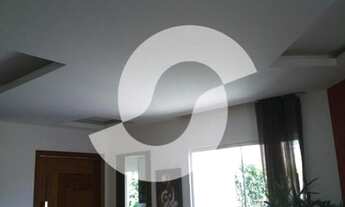 Imagem 3: Casa no condomínio Várzea Green - 3 quartos com suíte e piscina !