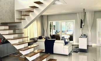 Imagem 4: Casa de condomínio sobrado para venda tem 340 metros quadrados com 4 quartos