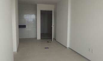 Imagem 5: Apartamento para venda possui 52 metros quadrados com 2 quartos em Barro Duro - Maceió - A