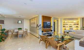 Imagem 3: Apartamento lindo, reformado, com 4 dormitórios (sendo 3 suítes), varanda gourmet e vista