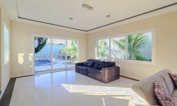 Imagem 5: Sobrado para venda com 345 m² de a.u., com 3 suítes e 6 vagas