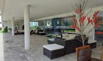 Imagem 2: JAY- Apartamento com três quartos excelente localização em Muro Alto, totalmente MOBILIADO