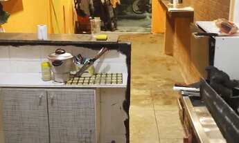 Imagem 5: Alugo loja Galpão / depósito com aluguel por R$750 /mês