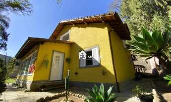 Imagem 3: Casa com 3 dormitórios à venda, 196 m² por R$ 900.000,00 - Golfe - Teresópolis/RJ